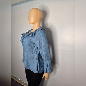Appraisal Light Blue Ruffle V-Neck Women's Top Size M